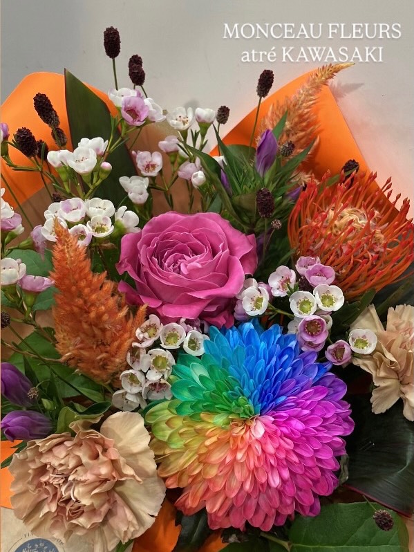 今日はすこし涼しかったですね店頭にも秋のお花が並び始めていて秋の訪れを感じます夏の名残を楽しみながら、少しずつ秋の彩りを取り入れてみるのはいかがでしょうか?これから増えていく秋のお花も、ぜひお楽しみに♪お気軽にお問い合わせください。【モンソーフルール アトレ川崎店】〒210-0007神奈川県川崎市川崎区駅前本町26-1アトレ川崎1FTEL 044-200-6701#お花 #モンソーフルール #川崎花屋 #秋の花